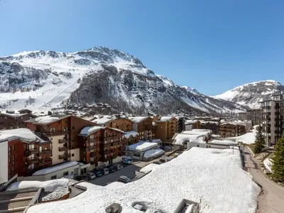Vue générale sur la montagne ou vue sur la montagne depuis l'appartement