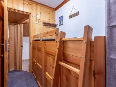 Plan de l'établissement Appartement confortable avec garage et wifi dans secteur calme à Val-d'Isère - FR-1-694-154