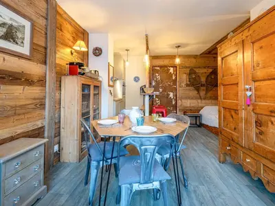 Plan de l'établissement Appartement charmant avec Wifi, animaux acceptés, 34m2 à Val-d'Isère - FR-1-694-172
