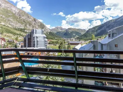 Vue générale sur la montagne ou vue sur la montagne depuis l'appartement