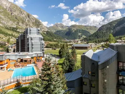 Vue générale sur la montagne ou vue sur la montagne depuis l'appartement