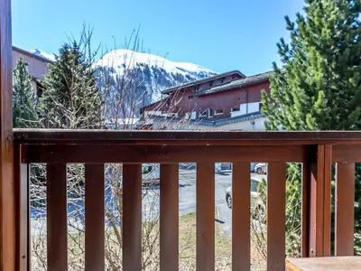 Vue générale sur la montagne ou vue sur la montagne depuis l'appartement