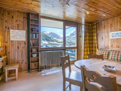 Vue générale sur la montagne ou vue sur la montagne depuis l'appartement