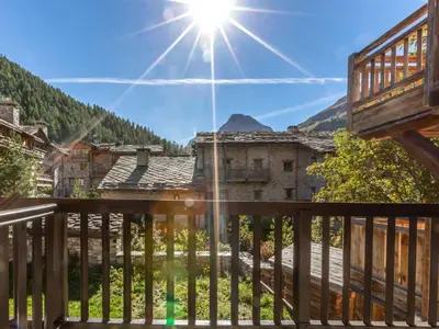 Vue générale sur la montagne ou vue sur la montagne depuis l'appartement