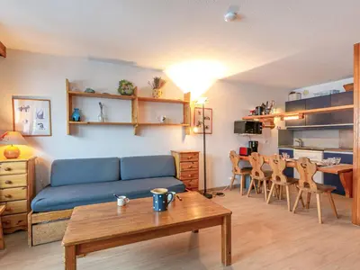 Cuisine ou kitchenette dans l'établissement Appartement skis aux pieds, wifi, animaux admis, 4 pers - La Daille - FR-1-694-192