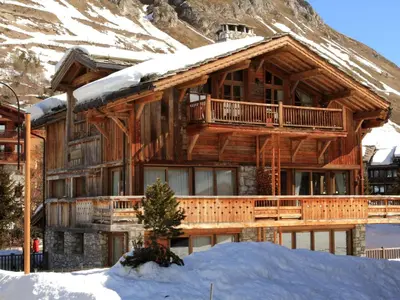 Vue générale sur la montagne ou vue sur la montagne depuis l'appartement