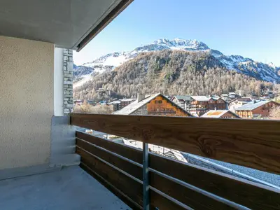 Vue générale sur la montagne ou vue sur la montagne depuis l'appartement