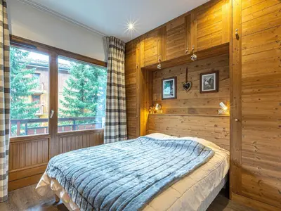 Plan de l'établissement Appartement de charme rénové avec belles prestations, au pied des pistes à Val-d'Isère - FR-1-694-228