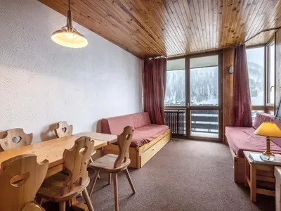 Coin salon dans l'établissement Charmant appartement 2 pièces avec animaux acceptés - FR-1-694-243