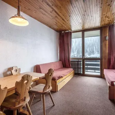 Charmant appartement 2 pièces avec animaux acceptés - FR-1-694-243