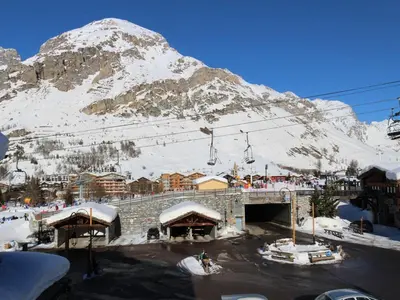Vue générale sur la montagne ou vue sur la montagne depuis l'appartement