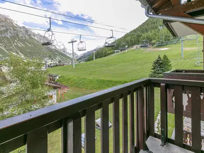Vue générale sur la montagne ou vue sur la montagne depuis l'appartement
