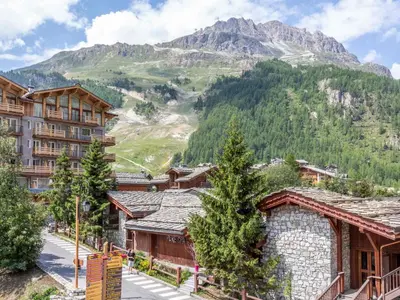 Vue générale sur la montagne ou vue sur la montagne depuis l'appartement