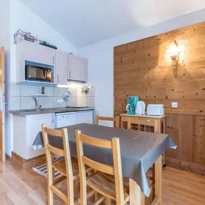 Appartement cosy avec WIFI aux pieds des pistes