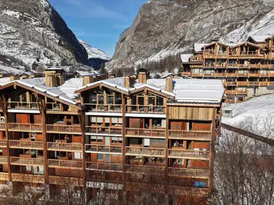 Vue générale sur la montagne ou vue sur la montagne depuis l'appartement