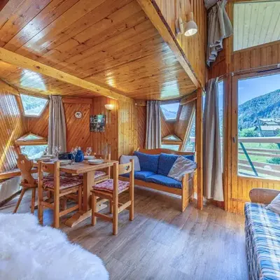 Appartement skis aux pieds avec mezzanine et WiFi - FR-1-694-263