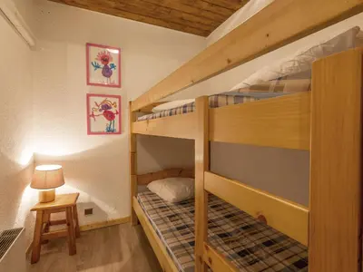 Plan de l'établissement Appartement 2 pièces avec balcon exposé sud, au cœur de Val-d'Isère et proche des pistes - FR-1-694-282