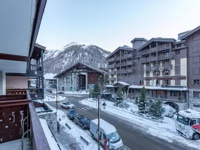 Plan de l'établissement Appartement 2 pièces avec balcon exposé sud, au cœur de Val-d'Isère et proche des pistes - FR-1-694-282