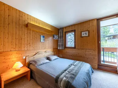 Un ou plusieurs lits dans un hébergement de l'établissement Appartement 2 pièces avec parking et wifi à Val-d'Isère - FR-1-694-284