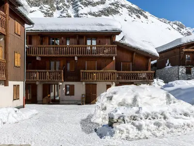 Vue générale sur la montagne ou vue sur la montagne depuis l'appartement