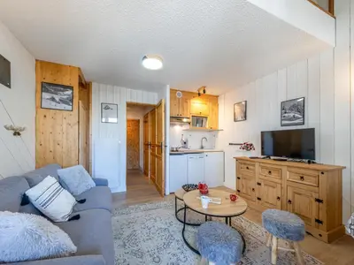 Plan de l'établissement Studio agréable avec mezzanine, balcon et proche commodités à Val-d'Isère - FR-1-694-296