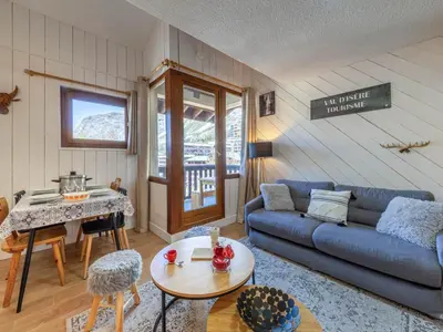 Plan de l'établissement Studio agréable avec mezzanine, balcon et proche commodités à Val-d'Isère - FR-1-694-296