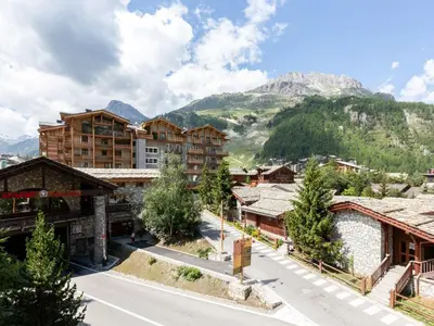 Vue générale sur la montagne ou vue sur la montagne depuis l'appartement