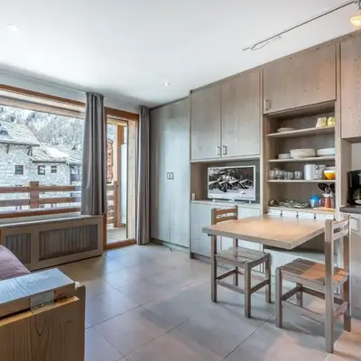 Studio cabine rénové au pied des pistes avec wifi et animaux acceptés - FR-1-694-299