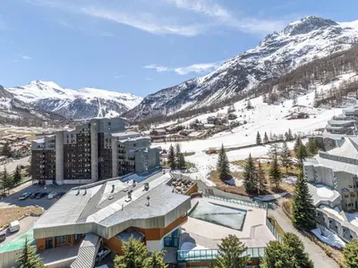 Vue générale sur la montagne ou vue sur la montagne depuis l'appartement