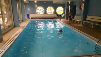 Piscine de l'établissement ALAIN ou située à proximité