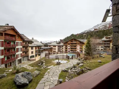 Vue générale sur la montagne ou vue sur la montagne depuis l'appartement
