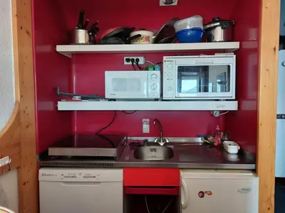Cuisine ou kitchenette dans l'établissement Résidence Nova - Appartement 2 pièces 6 personnes proche des pistes, des commerces, de la garderie et de l'ESF au centre de la station d’Arc 1800 MAE-6744