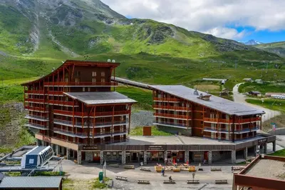 Vue générale sur la montagne ou vue sur la montagne depuis l'appartement