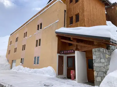 L'établissement Appartement skis aux pieds avec parking et wifi à Tignes - FR-1-641-16 en hiver