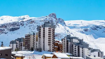 Vue générale sur la montagne ou vue sur la montagne depuis l'appartement