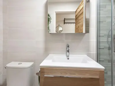 Salle de bains dans l'établissement Apartment Savoy - Lavachet by Interhome