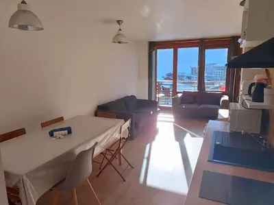 Cuisine ou kitchenette dans l'établissement 2 PIECES 45m2 6PERS VAL CLARET