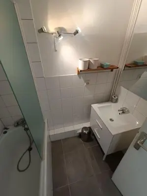 Salle de bains dans l'établissement 2 PIECES 45m2 6PERS VAL CLARET