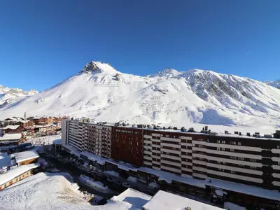 Vue générale sur la montagne ou vue sur la montagne depuis l'appartement