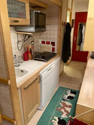 Cuisine ou kitchenette dans l'établissement Le 104 Miravidi