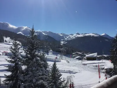 L'établissement Studio confortable au pied des pistes avec balcon - FR-1-346-546 en hiver
