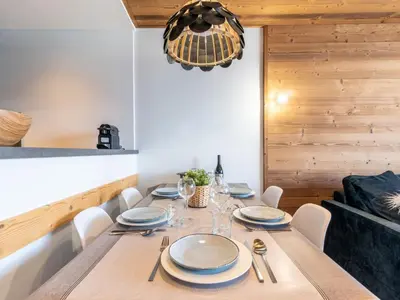 Coin salon dans l'établissement Apartment Le Curling A - Val Claret-23 by Interhome