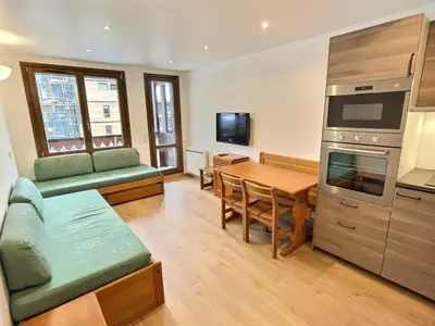 Cuisine ou kitchenette dans l'établissement Appartement 2 pièces, 4 pers, proche centre et pistes, animaux admis - FR-1-411-173