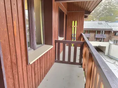 Balcon ou terrasse dans l'établissement Appartement 2 pièces, 4 pers, proche centre et pistes, animaux admis - FR-1-411-173