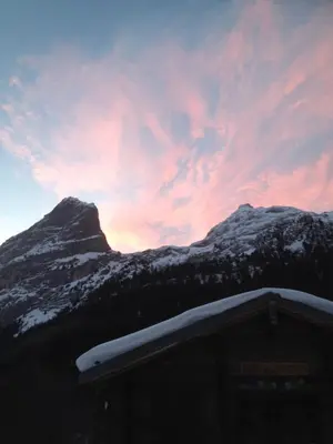 Vue générale sur la montagne ou vue sur la montagne depuis l'appartement