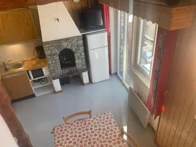 Cuisine ou kitchenette dans l'établissement Le p'tit coin montagne 2