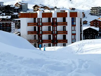 L'établissement T2 confortable skis aux pieds avec balcon à Tignes - FR-1-502-480 en hiver