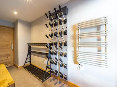 Plan de l'établissement Duplex rénové 10-12 pers, skis aux pieds, cheminée, WIFI, animaux admis - FR-1-502-482
