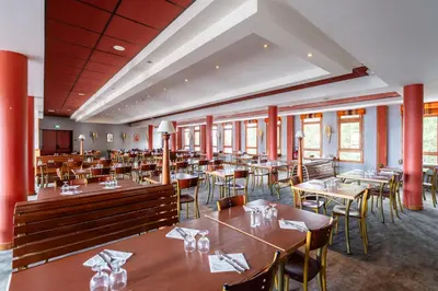 Restaurant ou autre lieu de restauration dans l'établissement Villages Clubs du Soleil - ARC 1800