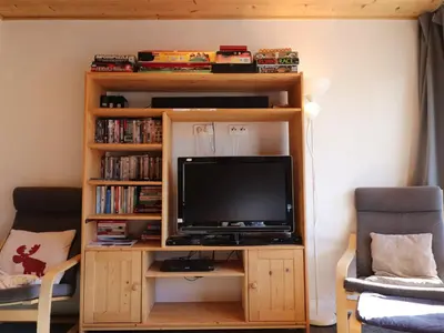 Télévision ou salle de divertissement dans l'établissement Appartement 3**, proche des pistes, balcon, wifi, animaux admis - FR-1-502-484